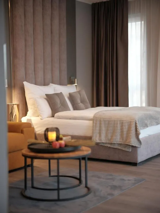 The Rooms - Hotel & House Frankfurt am Main 4*,  Deutschland