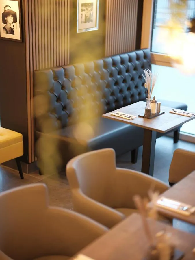 The Rooms - Hotel & House Frankfurt am Main