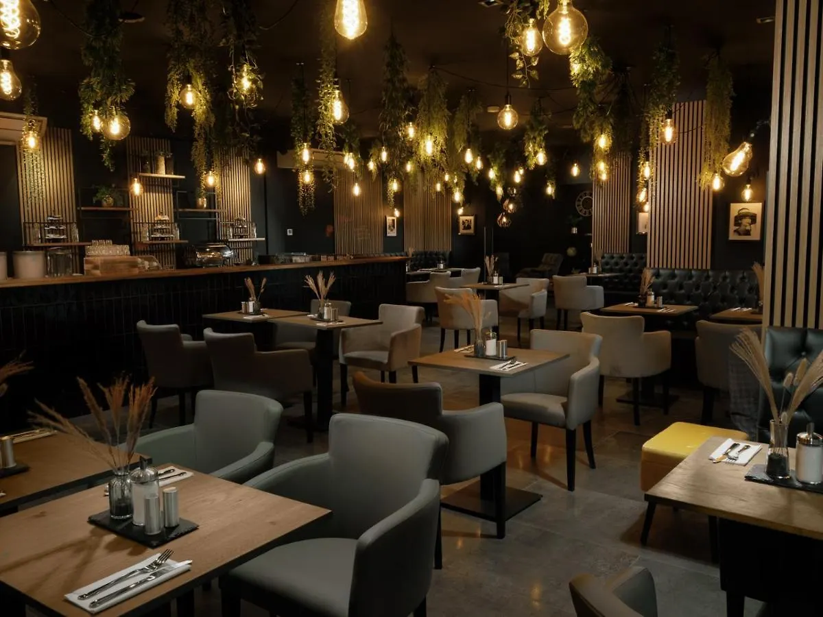 The Rooms - Hotel & House Frankfurt am Main