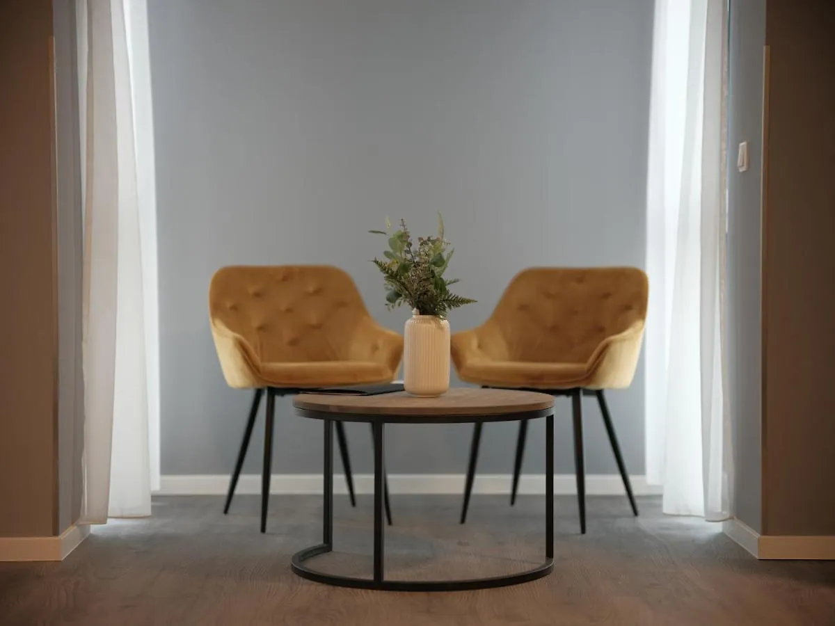 פרנקפורט The Rooms - Hotel & House 4*,  גרמניה
